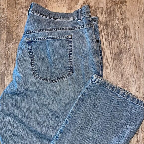GLORIA VANDERBILT JEANS  - Picture 6 of 7